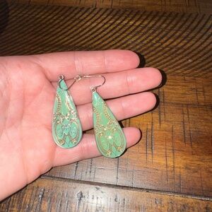 Elegant Green and Gold Teardrop Earrings